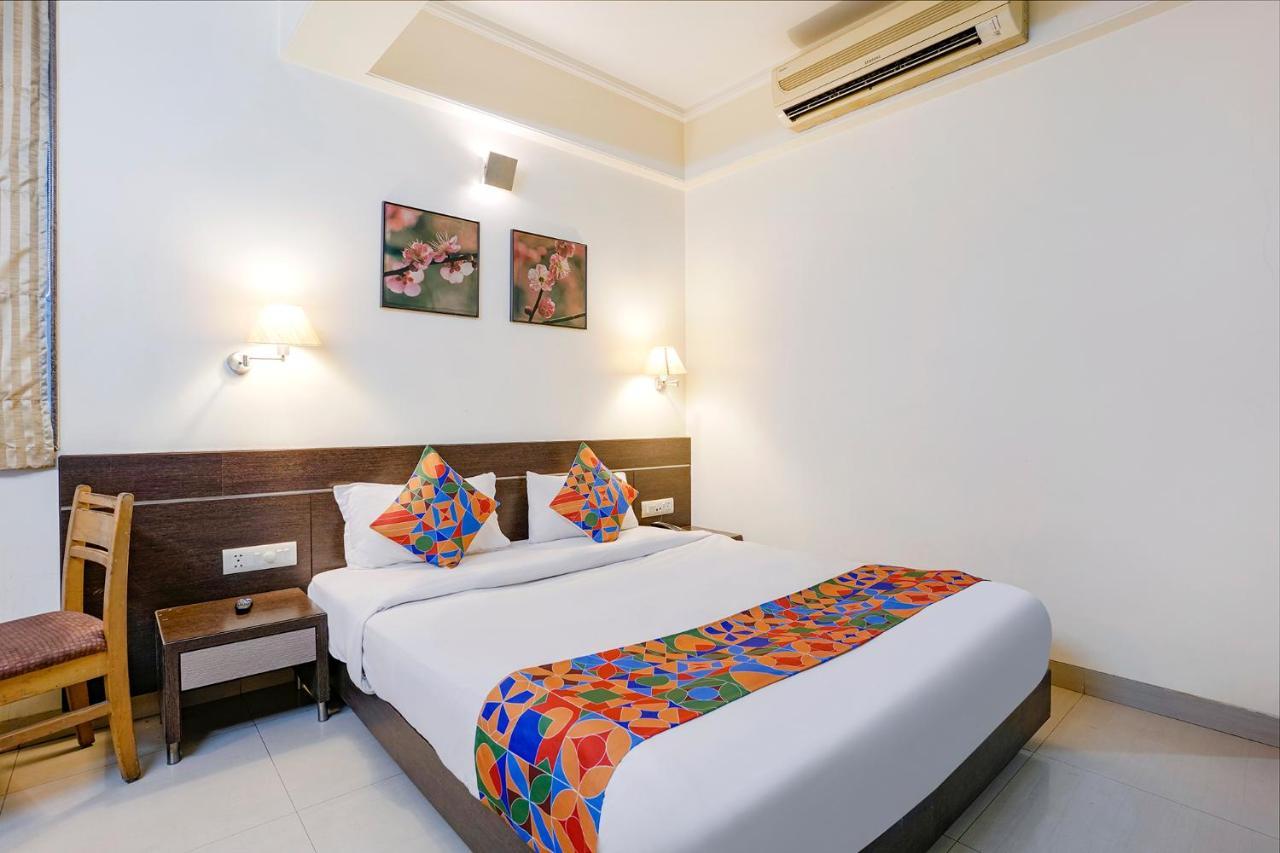 Fabhotel Gandharva Residency Hotel